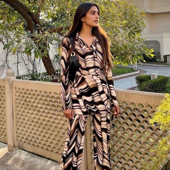 BOGGER'S FAVE! Zara 2 Piece Set Printed Pants and Matching Top Sz XS NWT - Picture 8 of 17